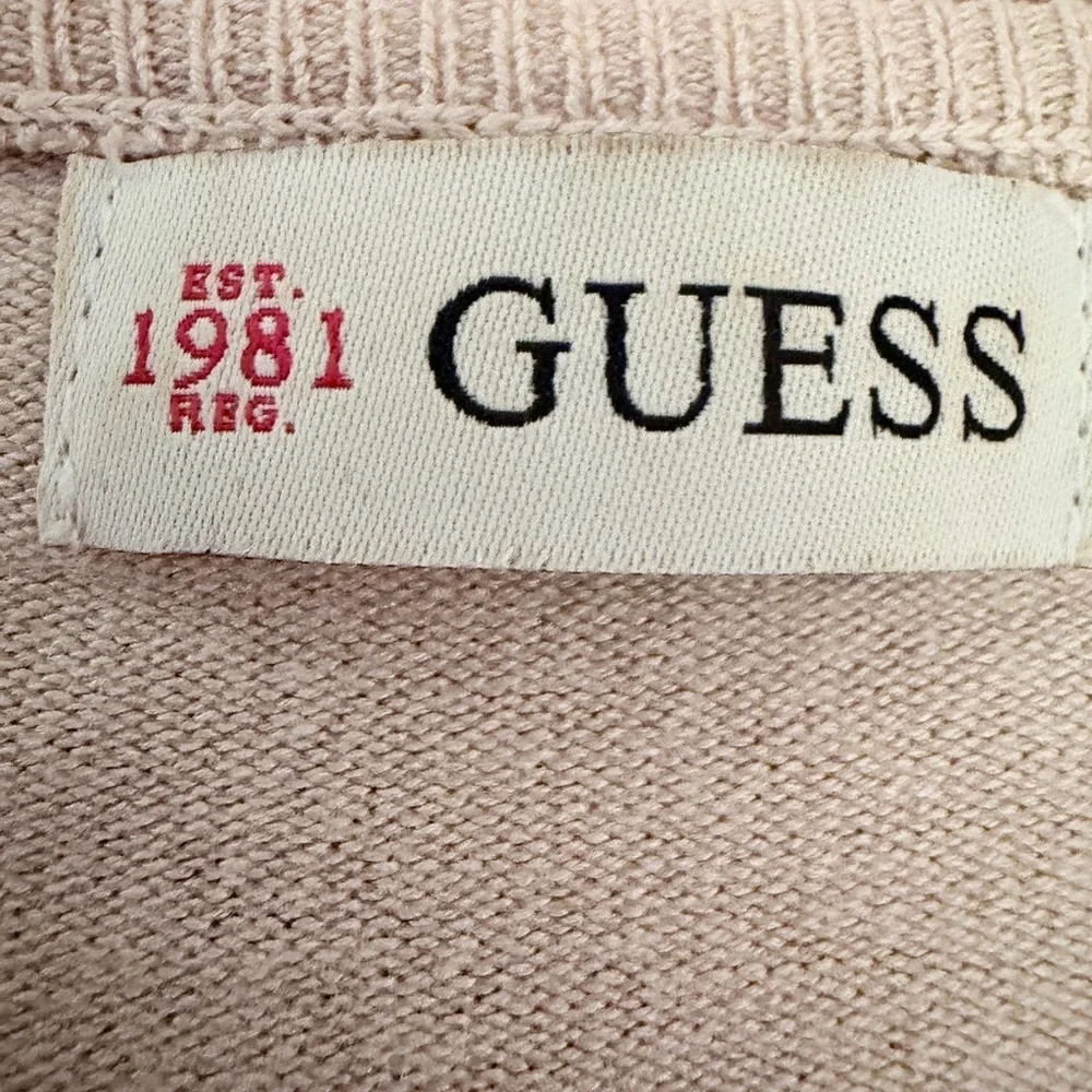 Guess Light Cream V-Neck Sweater